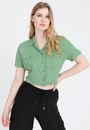 Camisa Malha Texturizada Manga Curta Bolso