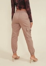 Calça Sarja Jogger Bolso Cargo Com Fivela