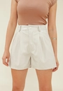 Short Com Prega Em PU