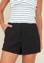 Short Em Alfaiataria Com Elástico Costas