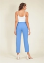 Calça Cenoura Alfaiataria Em Viscose Twill Com Pregas