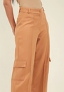 Calça Alfaiataria Bolso Cargo