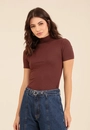 Blusa Canelada Manga Curta Gola Alta