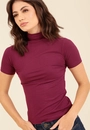 Blusa Canelada Manga Curta Gola Alta