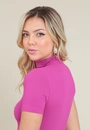 Blusa Canelada Manga Curta Gola Alta