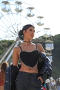 Cropped Crepe Alça Coração Aplicação