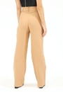Calça Crepe Reta Nervura Frente