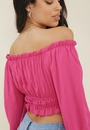 Blusa Cropped Manga Longa Em Viscolinho Ombro A Ombro Com Lastex