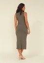 Vestido Midi Malha Canelada Gola Alta Sem Manga