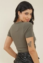 Blusa Cropped Malha Canelada Transpasse Torcido Frontal