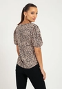 Blusa Viscose Manga Curta Decote V Animal Print