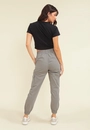 Calça Sarja Jogger Bolso Cargo