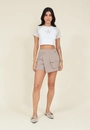 Short Saia Em Alfaiataria Sarja Com Bolso Frontal