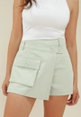 Short Saia Em Alfaiataria Sarja Com Bolso Frontal