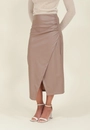 Saia Midi Em Pu Com Transpasse E Franzido Lateral