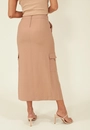 Saia Midi Em Alfaiataria Viscose Twill Com Fenda E Bolsos Laterais