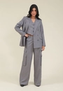 Calça Alfaiataria Wide Leg Risca De Giz Com Bolso Lateral