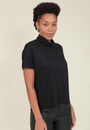Blusa Malha Com Gola Alta Manga Curta