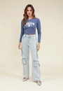Calça Jeans Reta Com Bolsos Cargo