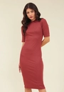 Vestido Midi Canelado Manga Curta Gola Alta