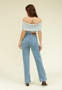 Calça Jeans Reta Com Strass Em Linhas