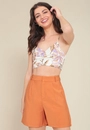 Short Alfaiataria Com Pregas e Bolso Faca