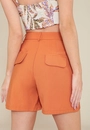 Short Alfaiataria Com Pregas e Bolso Faca