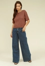 Blusa Malha Texturizada Manga Curta Abertura Lateral