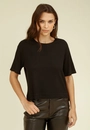 Blusa Malha Texturizada Manga Curta Abertura Lateral