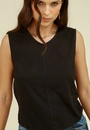 Blusa Malha Sem Manga Abertura Lateral