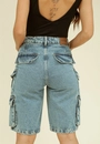 Bermuda Jeans Com Bolsos Cargo