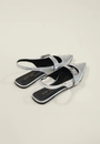Sapatilha Slingback Bico Fino Com Tachas