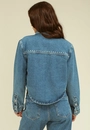Jaqueta Jeans Barra Arredondada E Aplique De Tachas