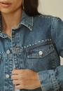 Jaqueta Jeans Barra Arredondada E Aplique De Tachas