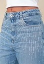 Calça Jeans Reta Com Aplicação De Strass Bolso