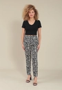 Blusa Cropped Malha Canelada Manga Curta E Decote V