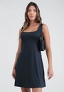 Vestido Curto Sem Manga Evasê