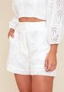 Short Em Laise Com Bolso