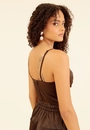 Blusa Cropped Em Tecido Acetinado Alça Com Recorte