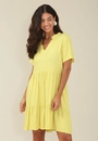 Vestido Curto Em Viscose Twill Com Gola Padre E Recortes