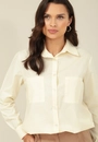 Camisa Em Tricoline Com Bolsos Barra Arredondada