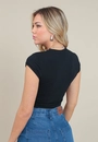 Blusa Em Malha Manga Curta Com Franzido Lateral