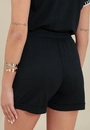 Short Malha Com Bolso E Retilinea