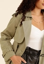 Trench Coat Alongado Com Faixa Botões