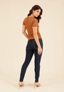Calça Em Jeans Skinny Com Lycra