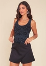 Short Saia Transpasse Frontal Em Alfaiataria