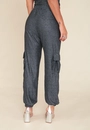 Calça Em Malha Lurex Com Bolso Cargo