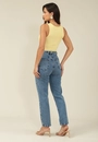 Calça Jeans Mom Com Cinto