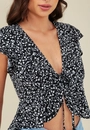 Blusa Cropped Em Viscose Sem Manga Com Babados