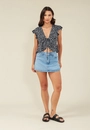 Blusa Cropped Em Viscose Sem Manga Com Babados